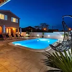 House Luxury With Pool Zaton (Zadar)