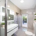 Ferienhaus House Luxury With Pool Zaton (Zadar)