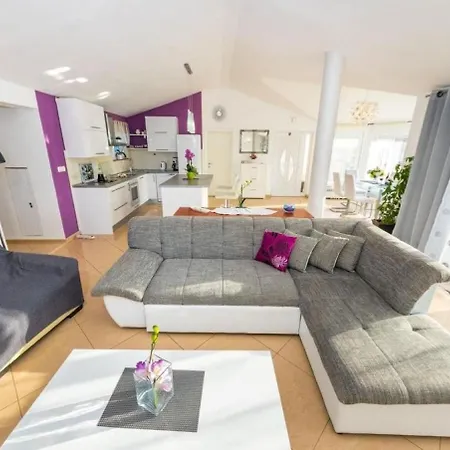 Holiday home House Luxury With Pool *