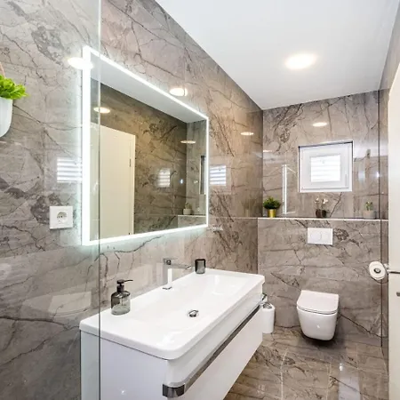 House Luxury With Pool Holiday home Zaton (Zadar)