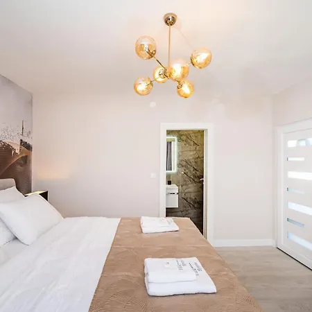 House Luxury With Pool Holiday home *
