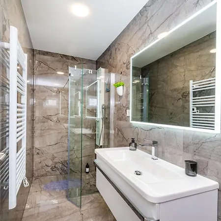 House Luxury With Pool * Zaton (Zadar)