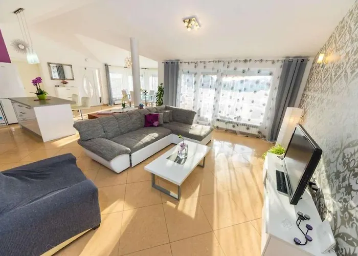 House Luxury With Pool Zaton (Zadar)